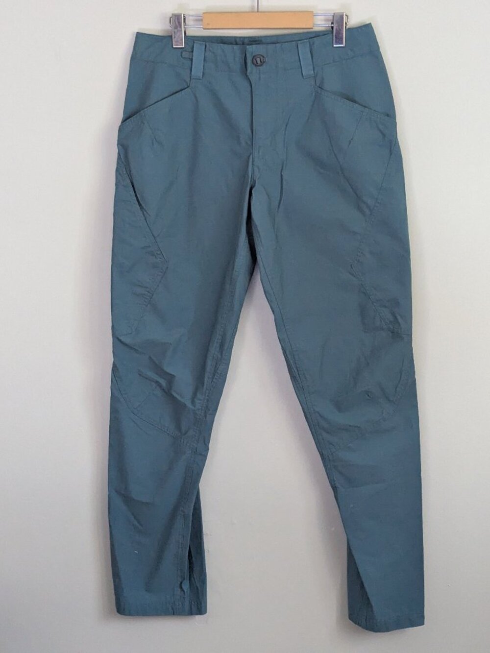 NWT sz 32 Patagonia Mens Venga Rock Pants Tasmanian Teal, blue summer trousers